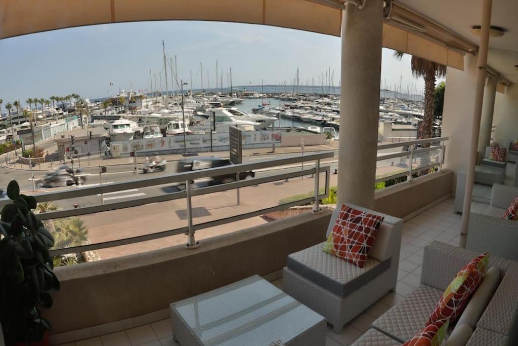 Port Azur Apartment วาลูริส ภายนอก รูปภาพ