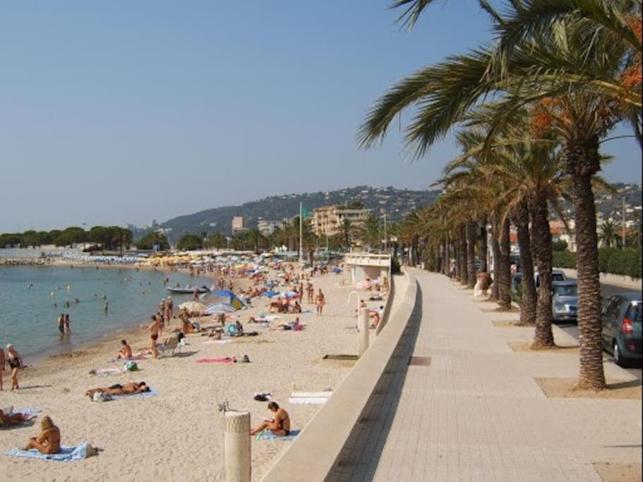 Port Azur Apartment วาลูริส ภายนอก รูปภาพ