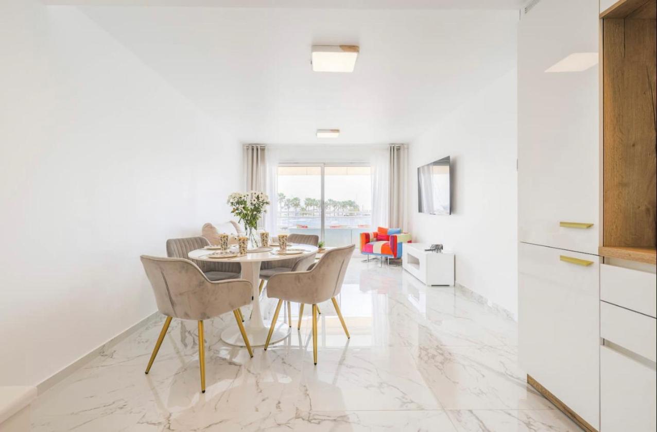 Port Azur Apartment วาลูริส ภายนอก รูปภาพ