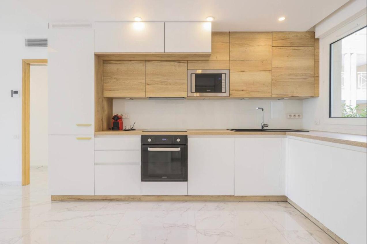 Port Azur Apartment วาลูริส ภายนอก รูปภาพ