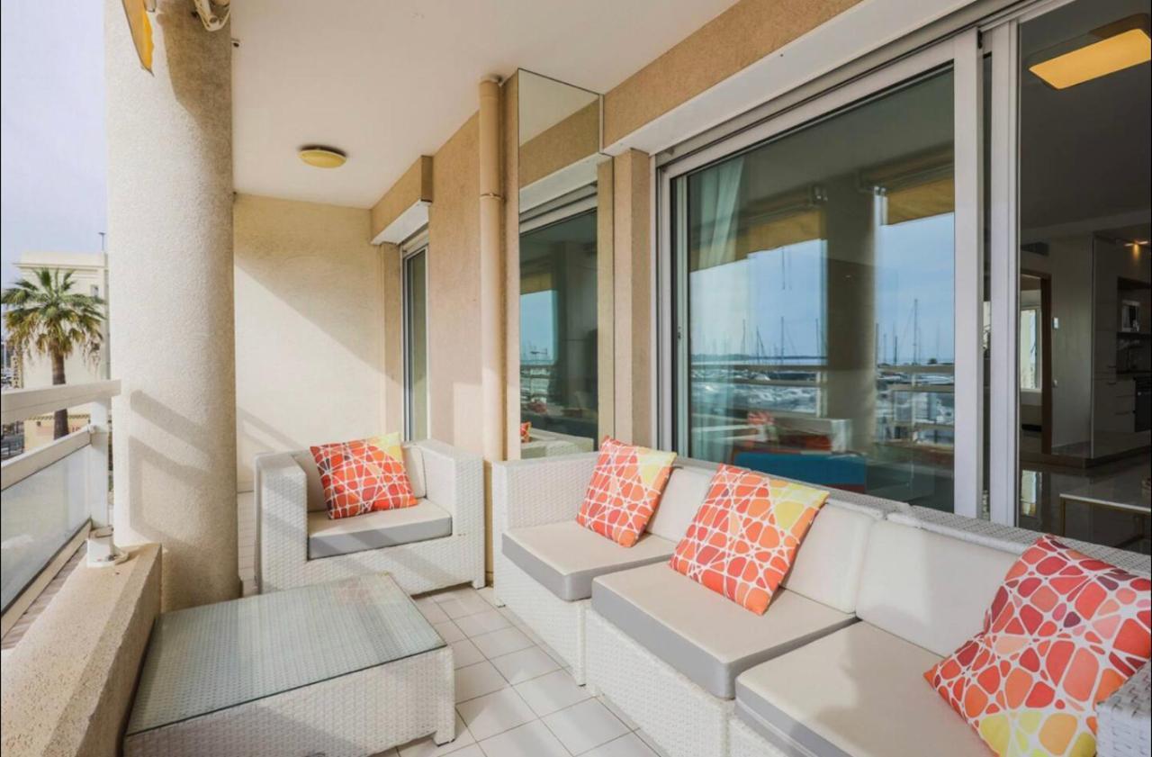 Port Azur Apartment วาลูริส ภายนอก รูปภาพ